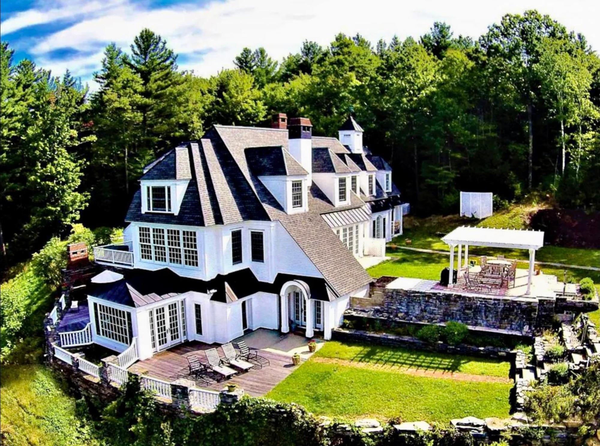 Adams Hill House Retreat - Artist-Architect'S Estate, Newfane Vermont Bed & Breakfast Exterior photo