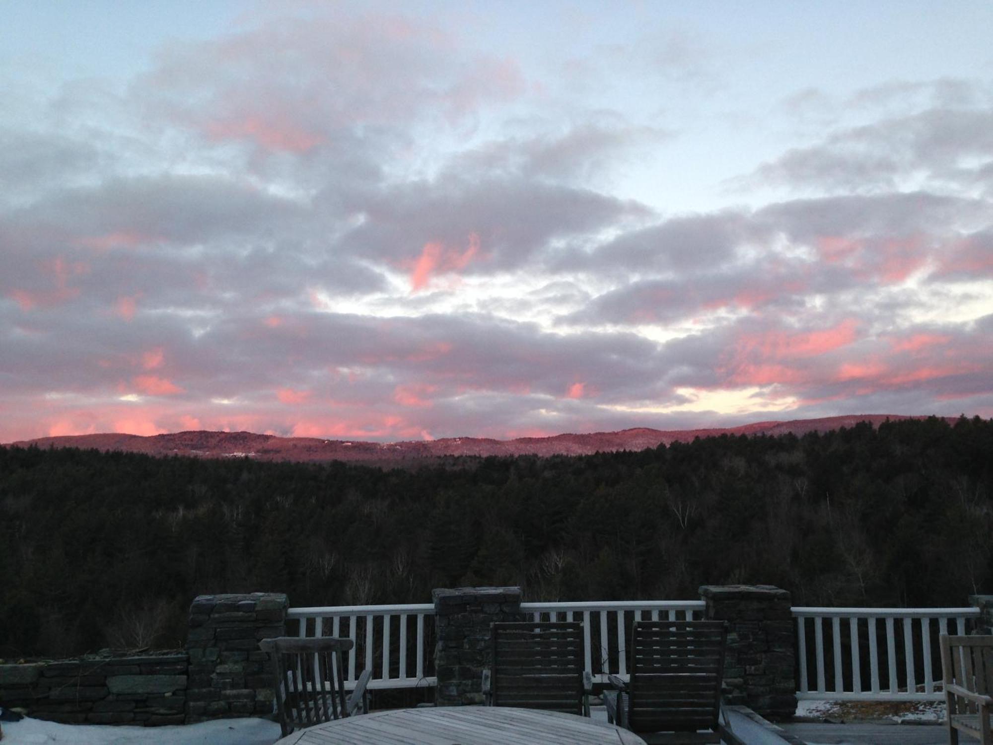 Adams Hill House Retreat - Artist-Architect'S Estate, Newfane Vermont Bed & Breakfast Exterior photo